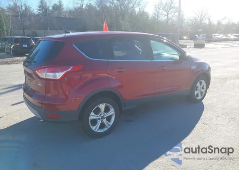 2015 Ford Escape Se z USA, uszkodzony, nr VIN 1FMCU9GX8FUA20955